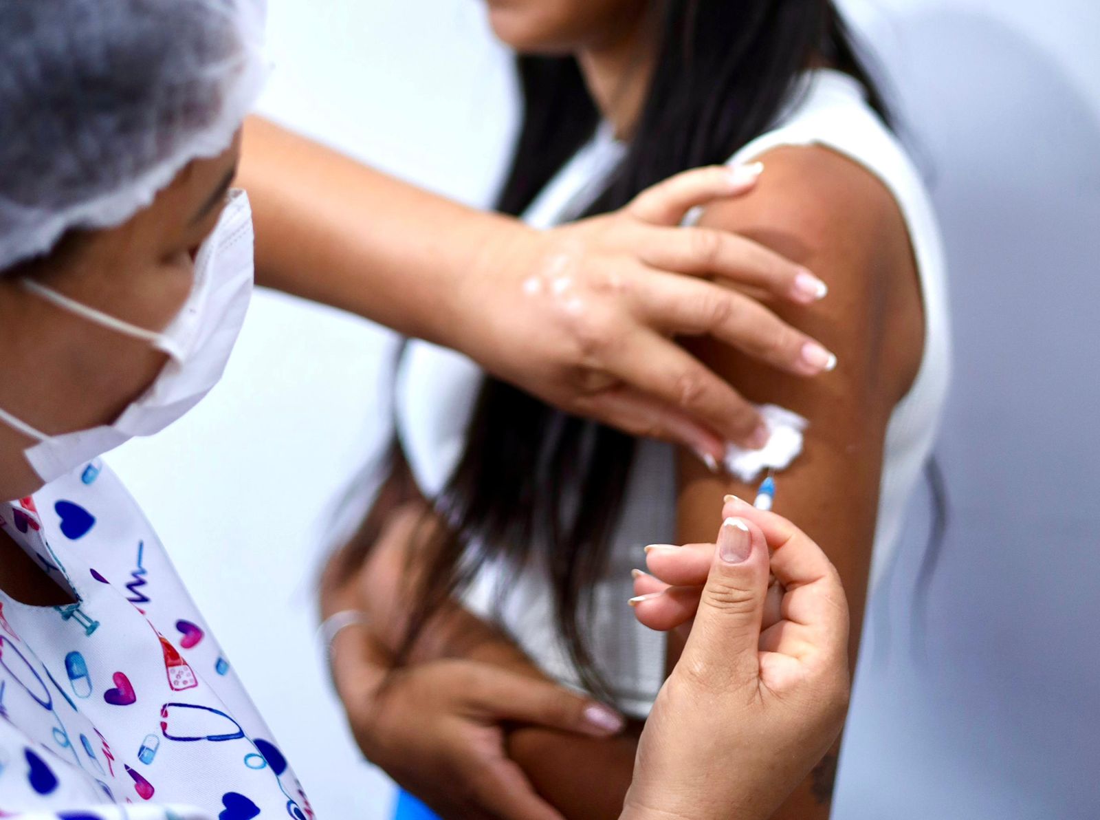 Prefeitura de Atalaia lança campanha de resgate da vacinação contra o HPV: “Perdeu antes? Agora não perde mais!”